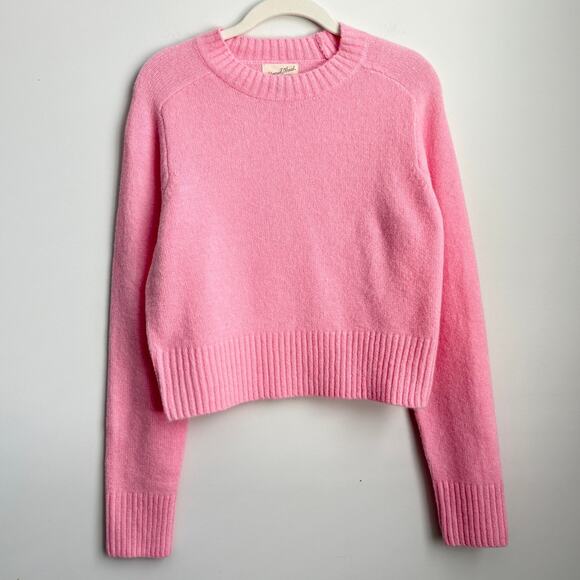 Universal Thread Sweaters - Universal Thread Bubblegum Pink Long Sleeve Cropped Boxy Crewneck Sweater